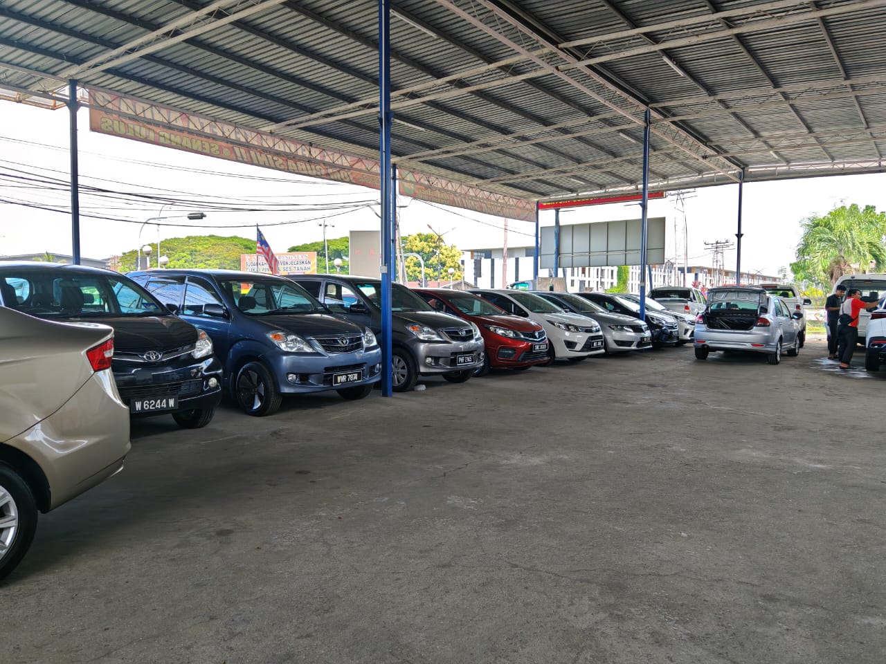U4 tawau Showroom